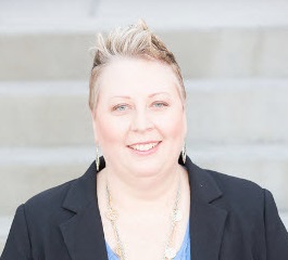 Replay Podcast Interview: Kim D. Snyder 12/30/2020 – How to Leverage Video Marketing Strategies